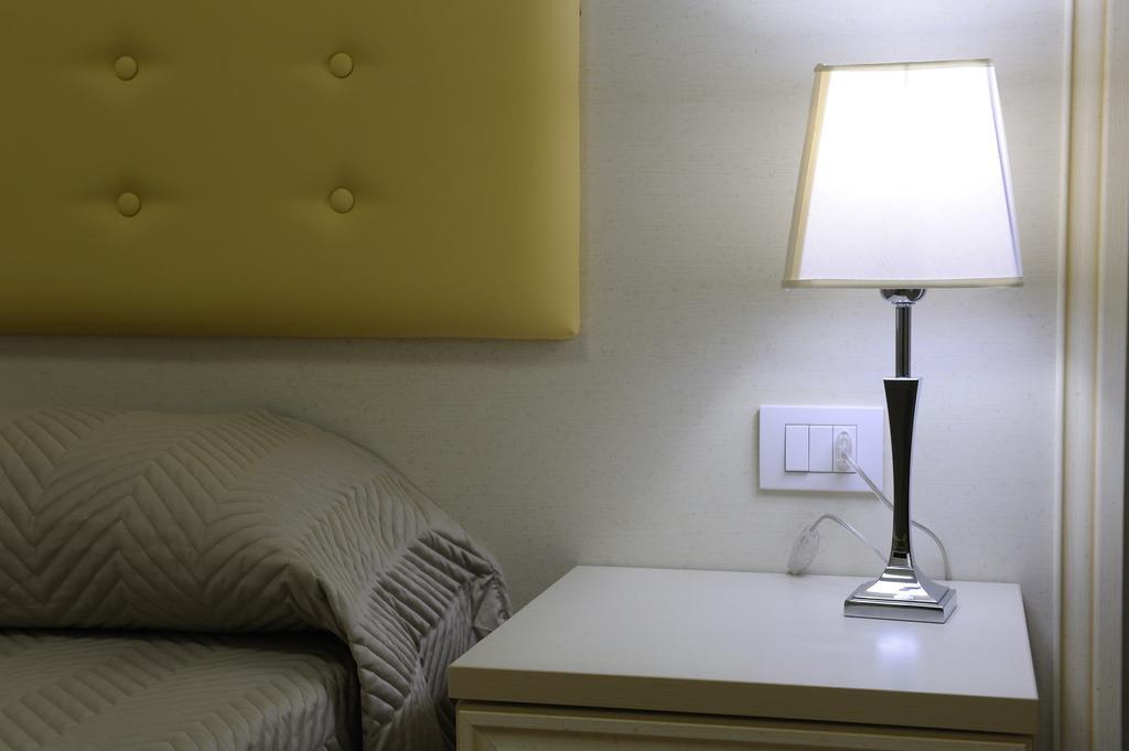 Residence Suite Smeraldo Riccione Eksteriør billede